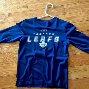 Toronto Maple Leafs shirt